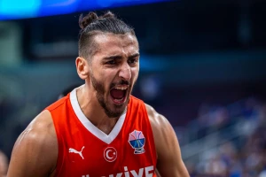 Sipahi i Larkin složni: "Srbija jaka i bez Bogdana, biće uživanje gledati duel Bebi Jokića i Jokića"